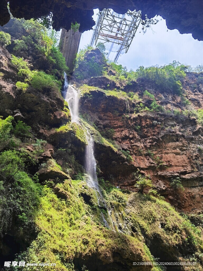 马岭河峡谷枯水期瀑布长这样
