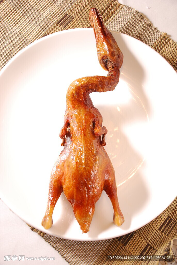 脆皮鸭 烧鸭仔