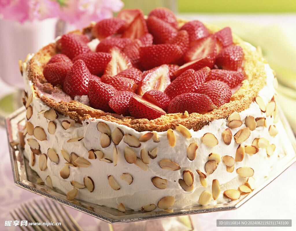 草莓蛋糕