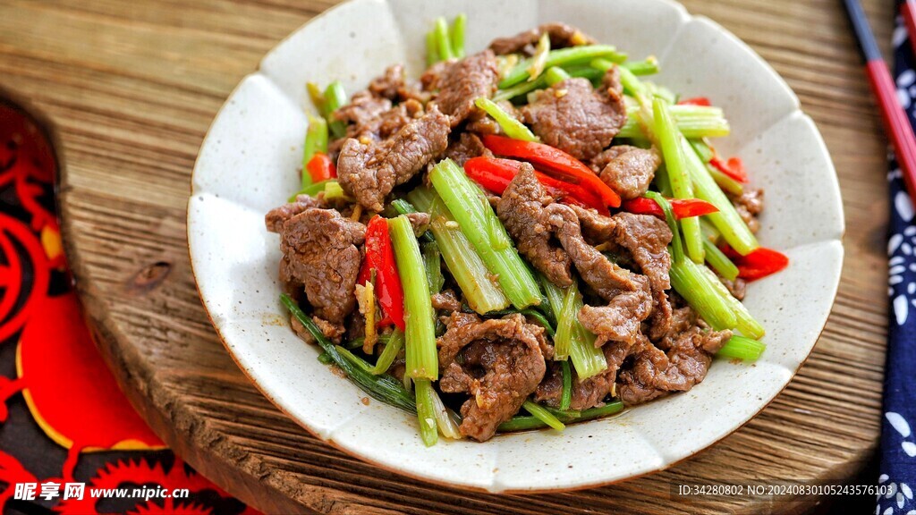 牛肉炒芹菜