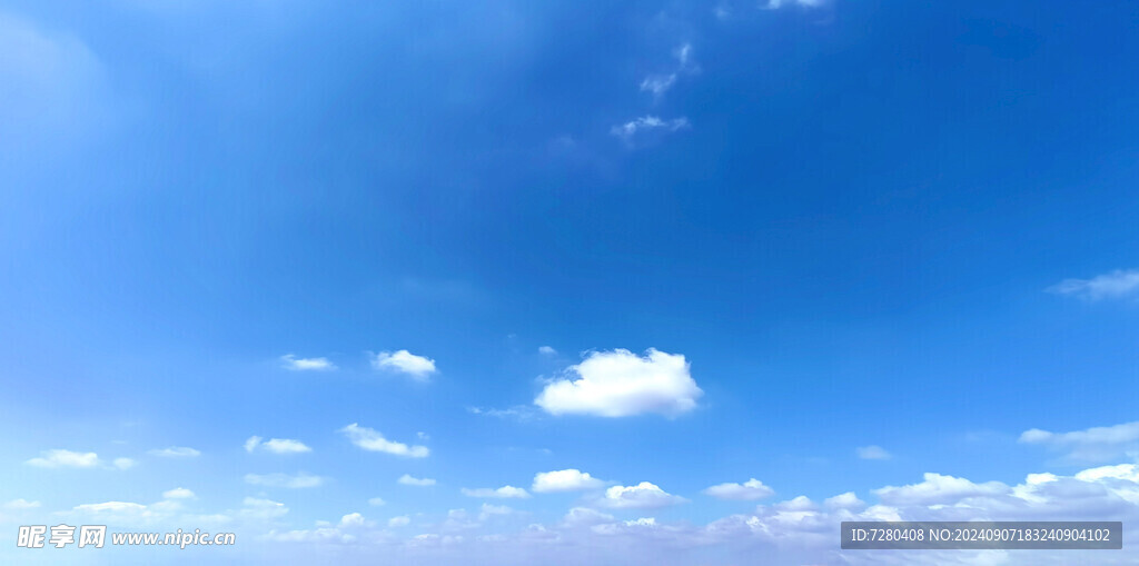 蓝天白云