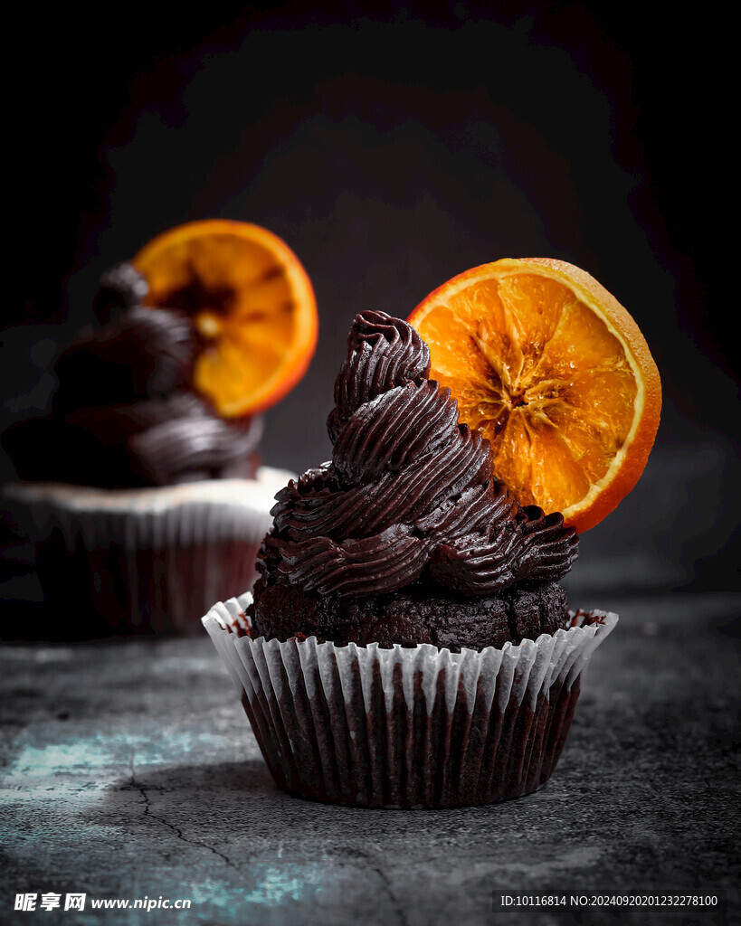 巧克力纸杯蛋糕