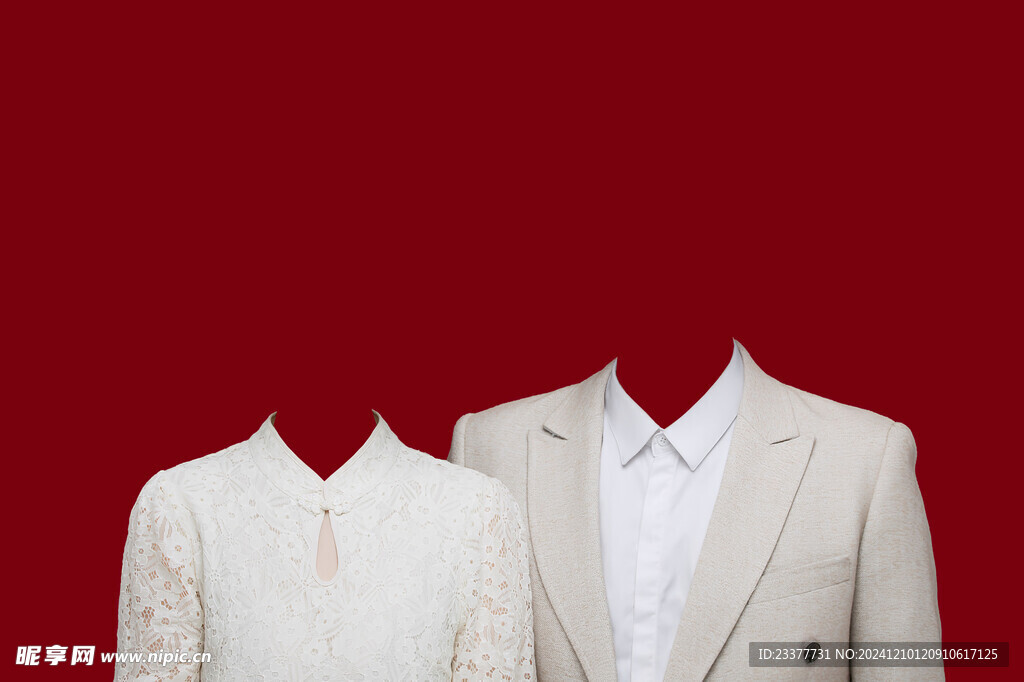 米黄色服饰结婚证件照