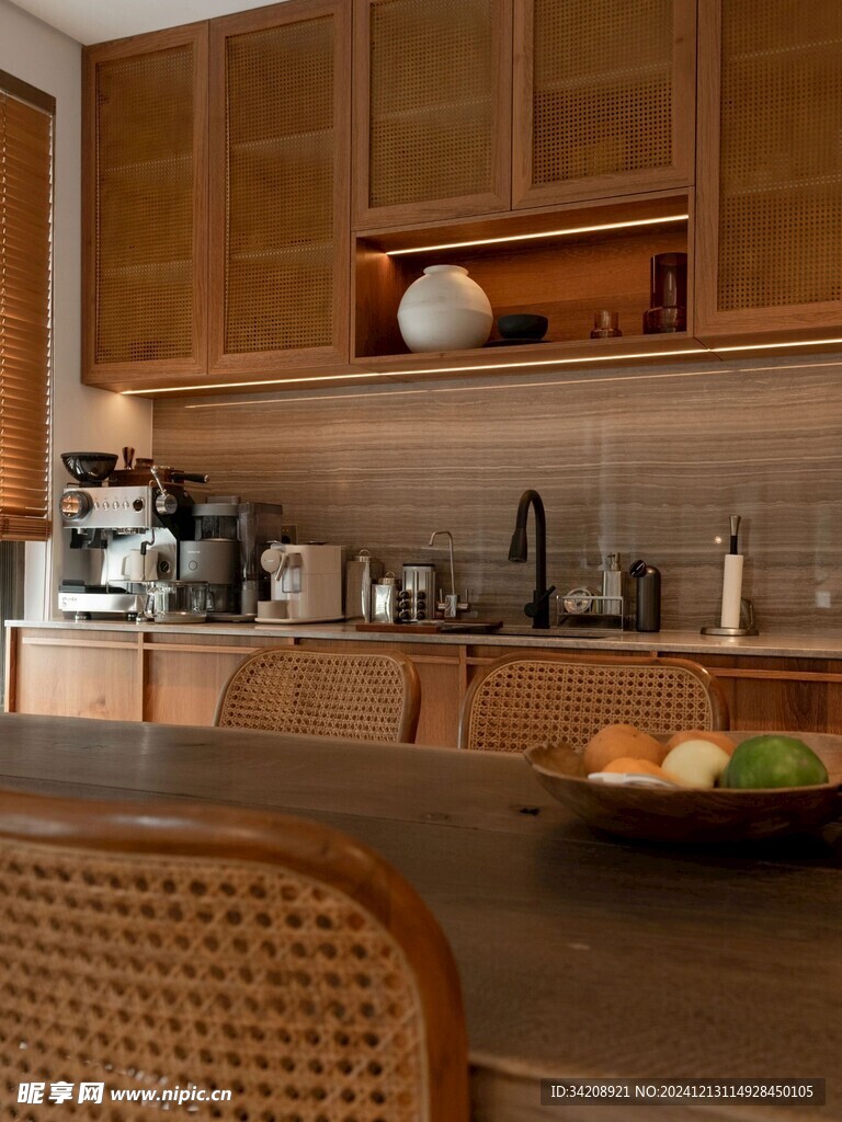 骨骼线胡桃木复古中式风格柜子门