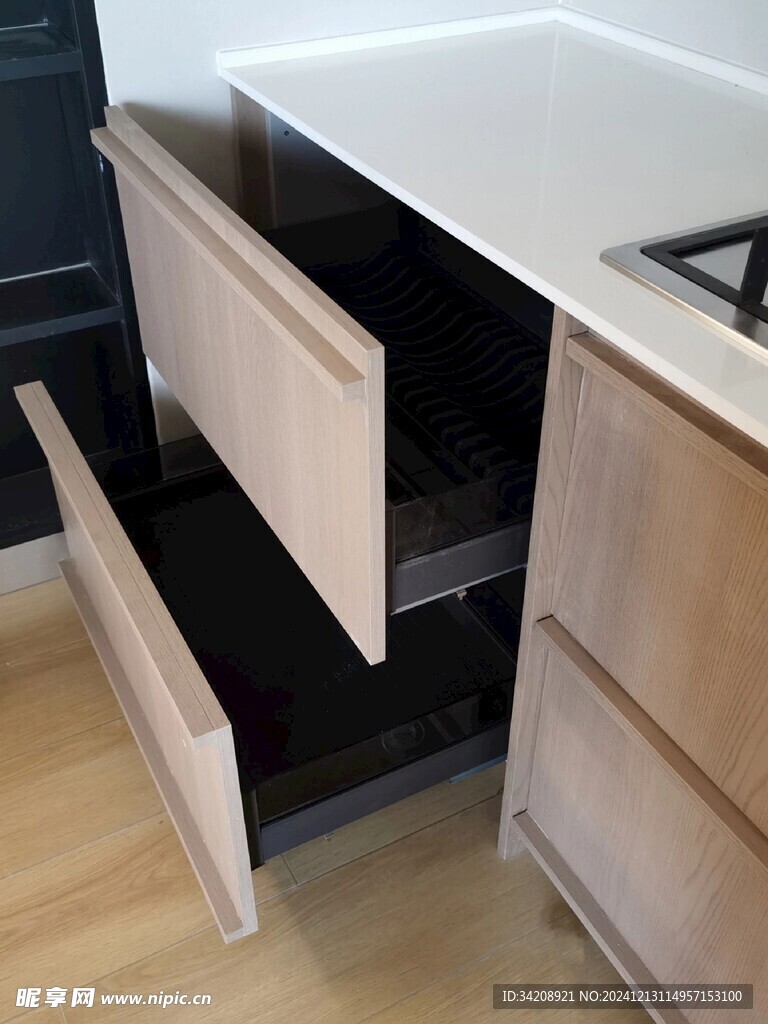 骨骼线胡桃木复古中式风格柜子门