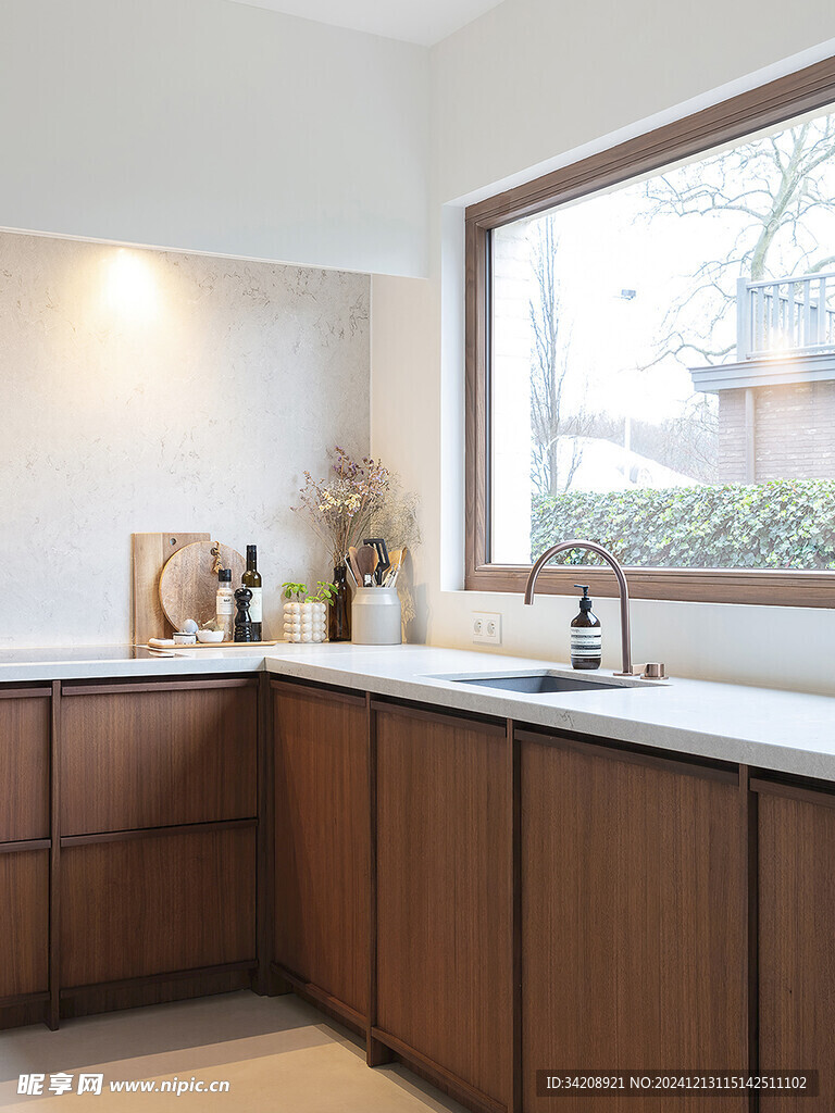 骨骼线胡桃木复古中式风格柜子门