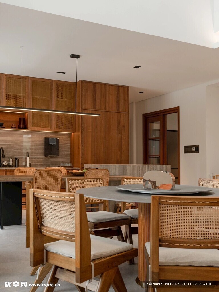 骨骼线胡桃木复古中式风格柜子门