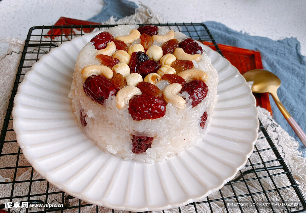 红枣腰果糯米饭