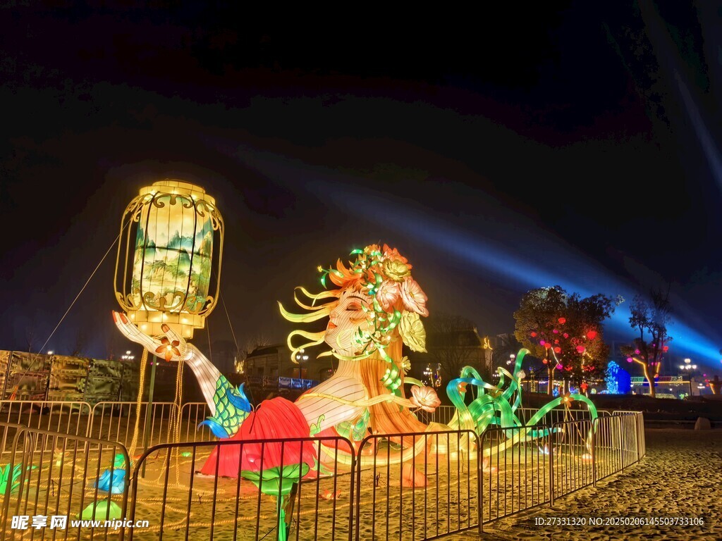 花仙子花灯夜景