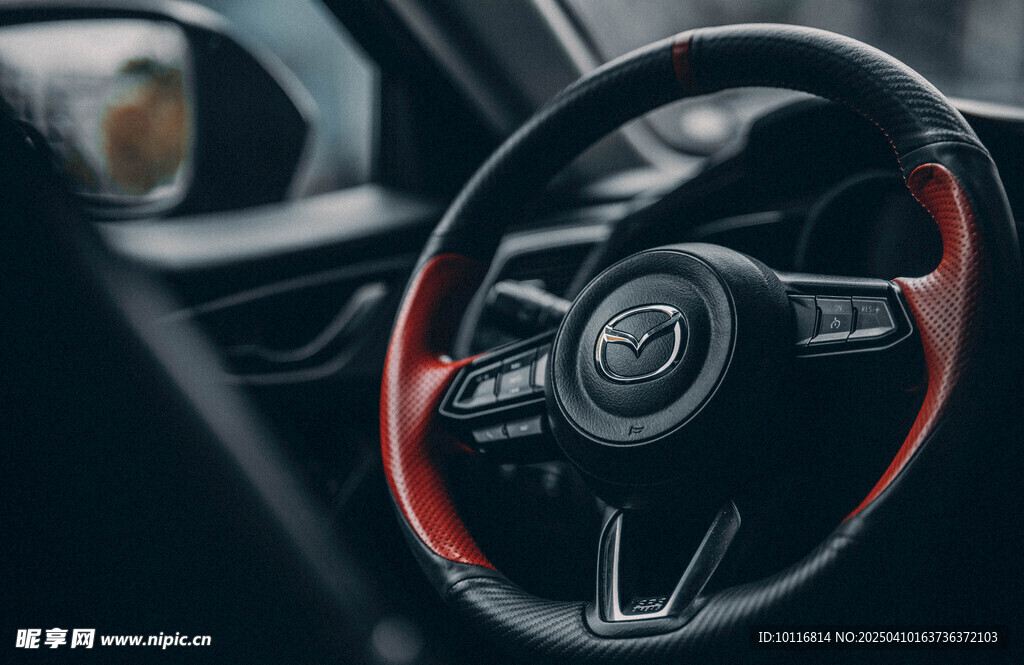 动感汽车方向盘