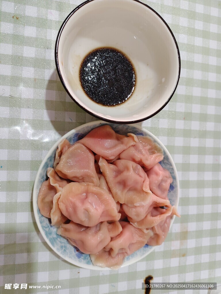 荠菜饺子
