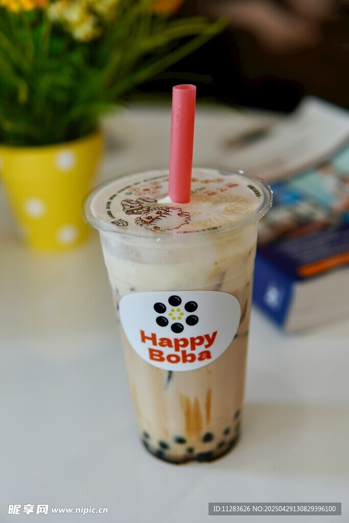 可爱图案的美味珍珠奶茶