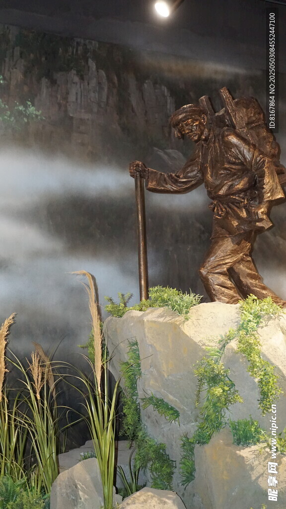 神秘老者持杖立于奇幻之境