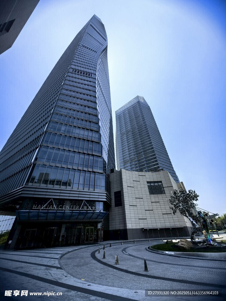 现代摩天大楼城市景观