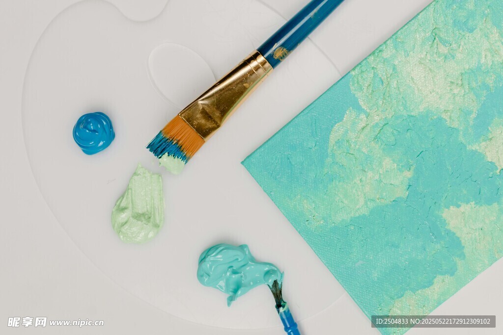 水彩绘画工具与颜料画面