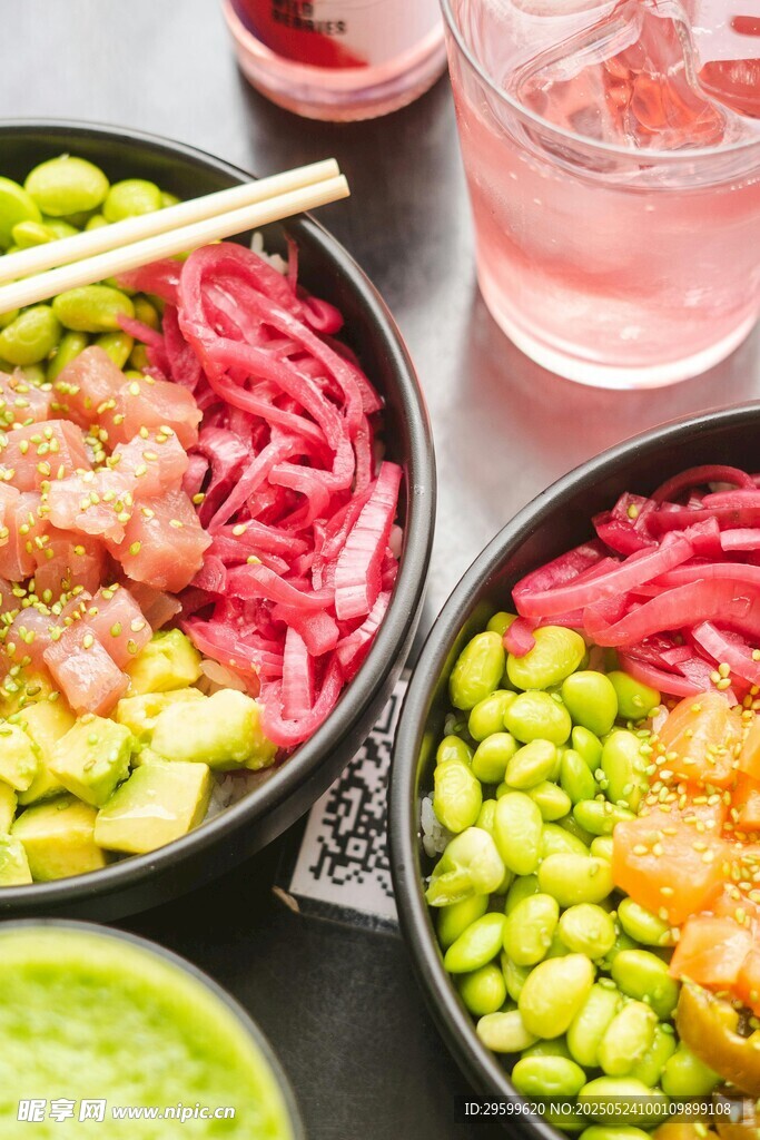 美味多彩的健康碗料理