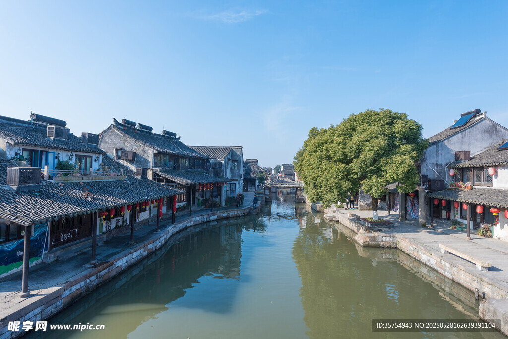 江南水乡古街河道美景