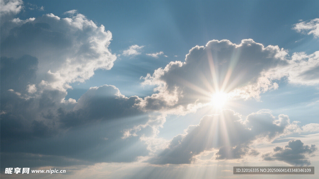 光穿过云层 拨云见日