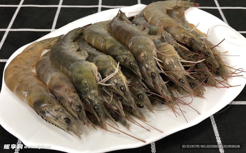 盘中鲜虾