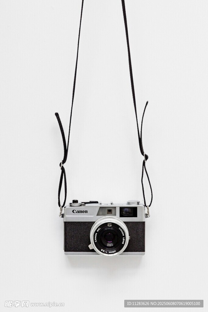复古相机挂绳展示