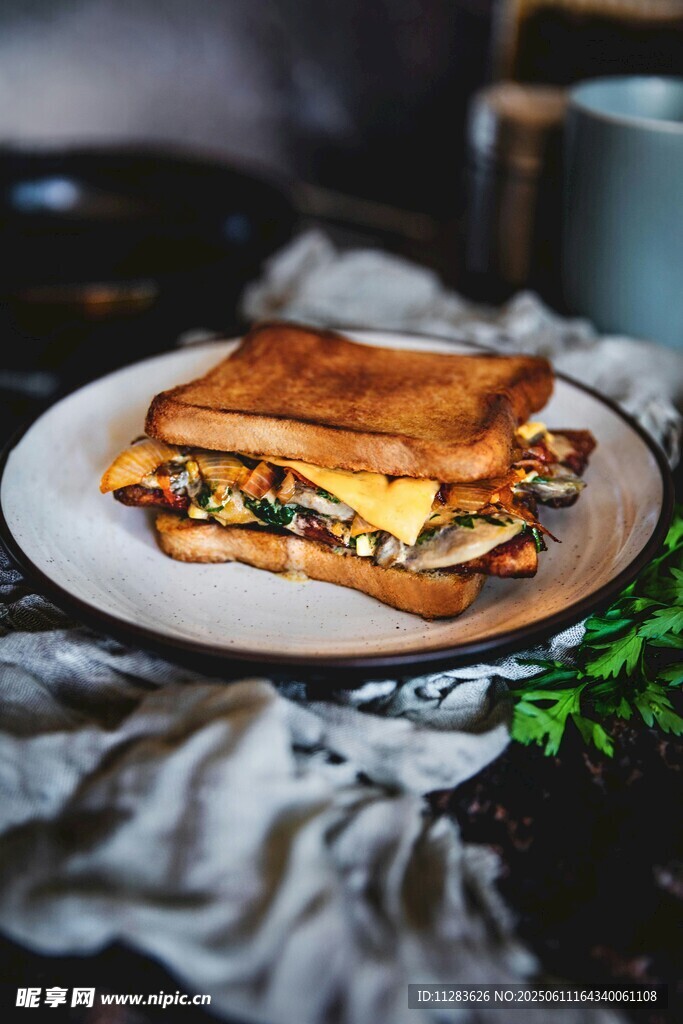 美味夹心三明治