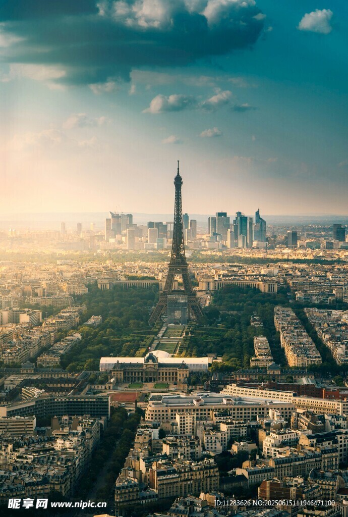 巴黎城市景观与埃菲尔铁塔