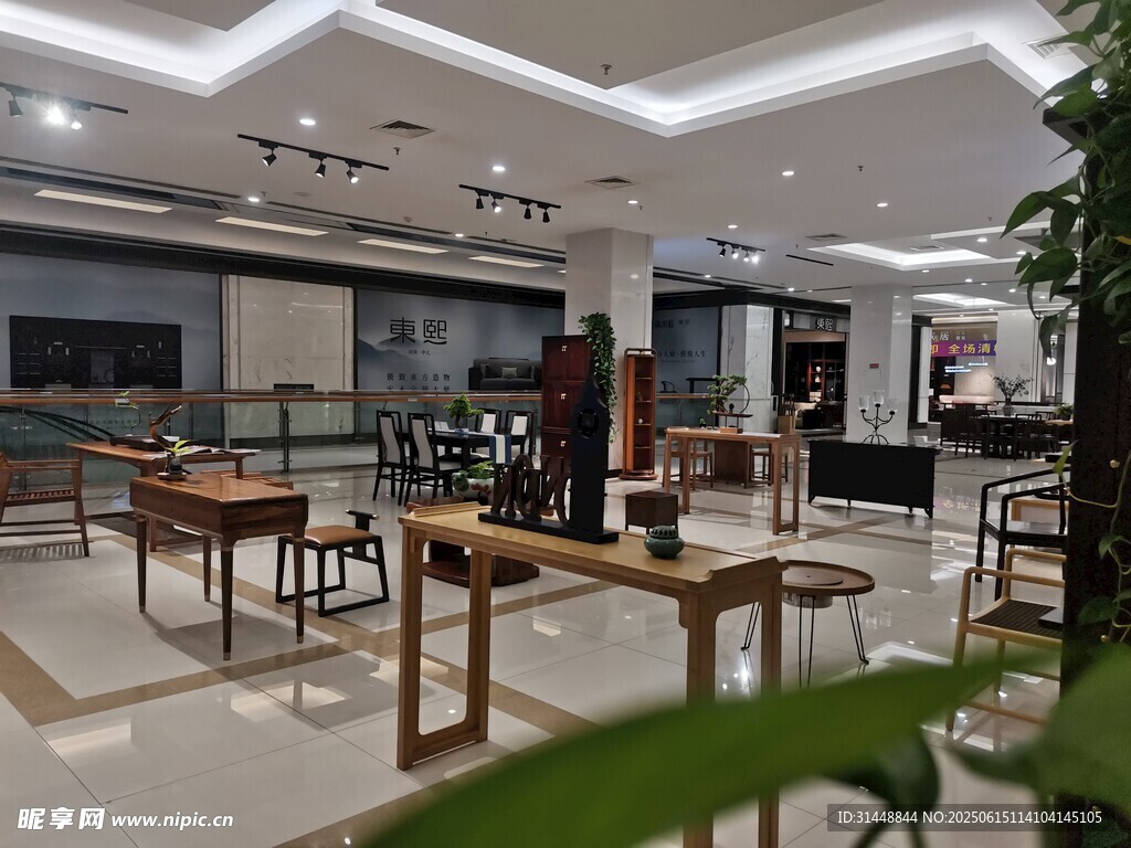 现代简约风格室内家具展示