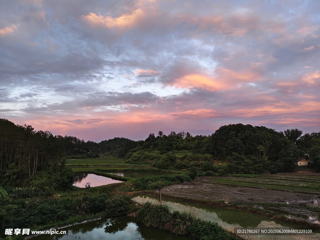 乡村黄昏美景