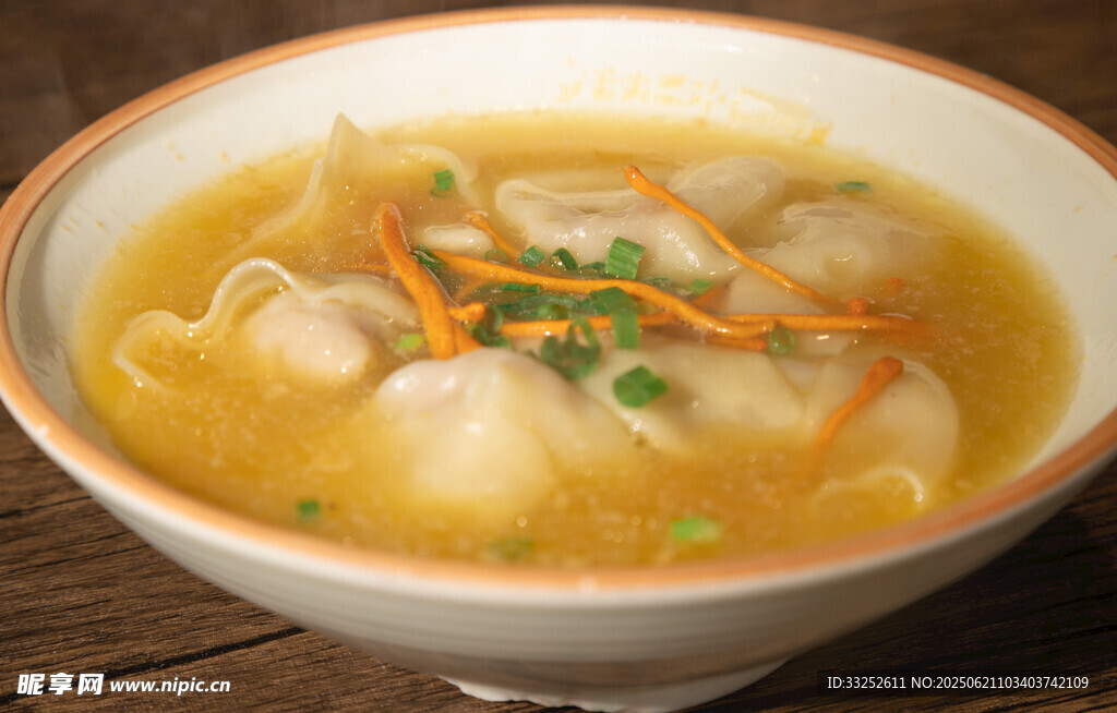 鲜美虾仁馄饨汤