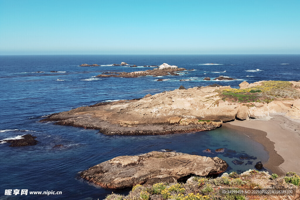 加利福利亚罗伯斯角海岸景观