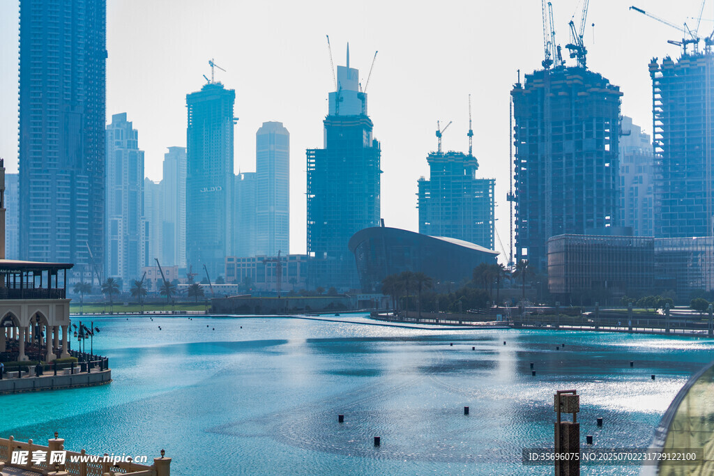 现代都市滨水风光美景