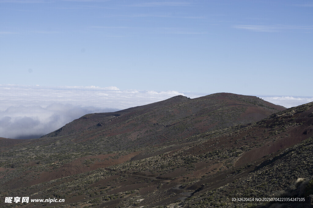高山云海壮丽风光