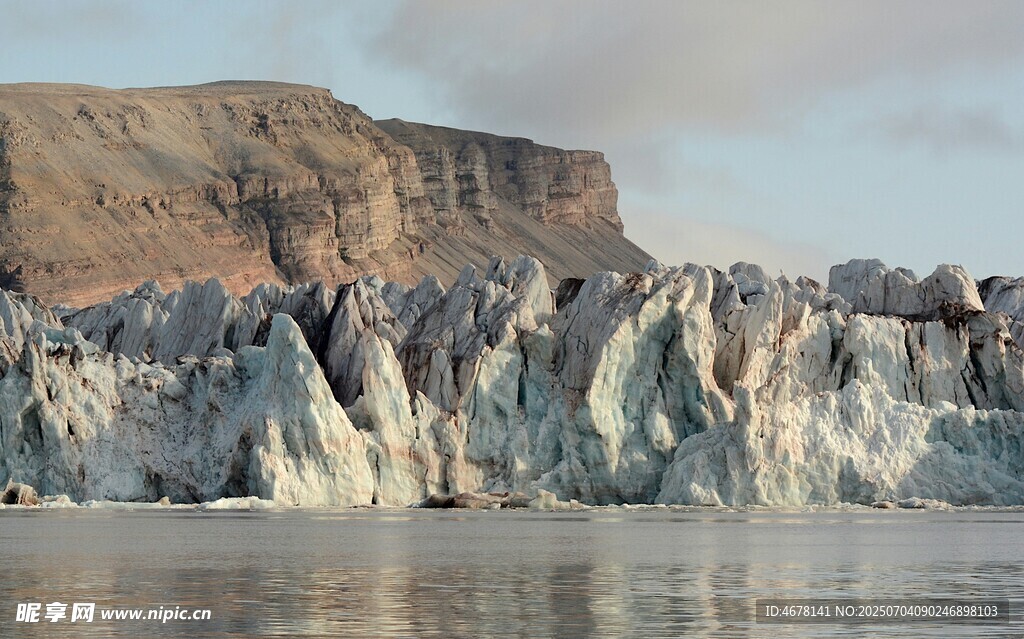 壮观冰川海岸景观
