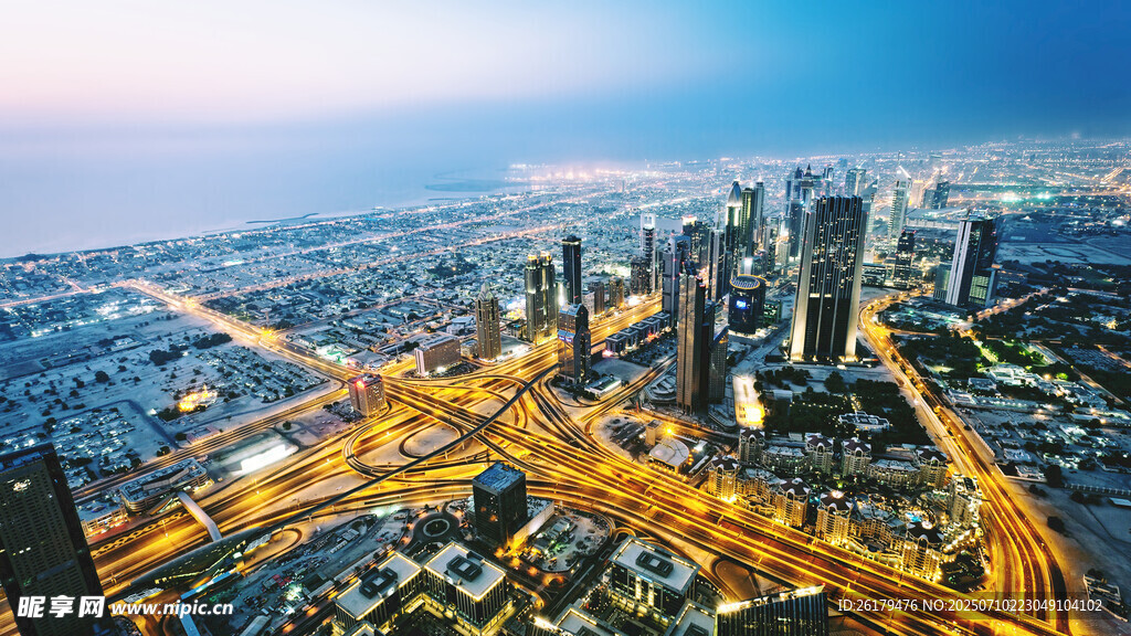 繁华都市夜景俯瞰