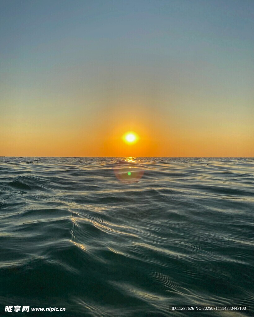 海上日出美景