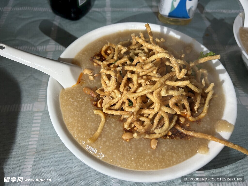 一碗美味的油茶