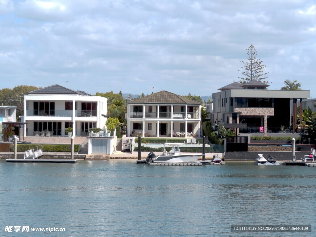 黄金海岸海滨内湾风景