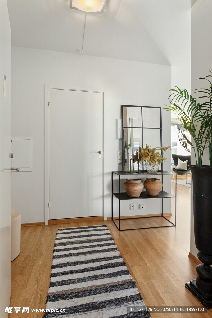 简约现代风格的室内走廊