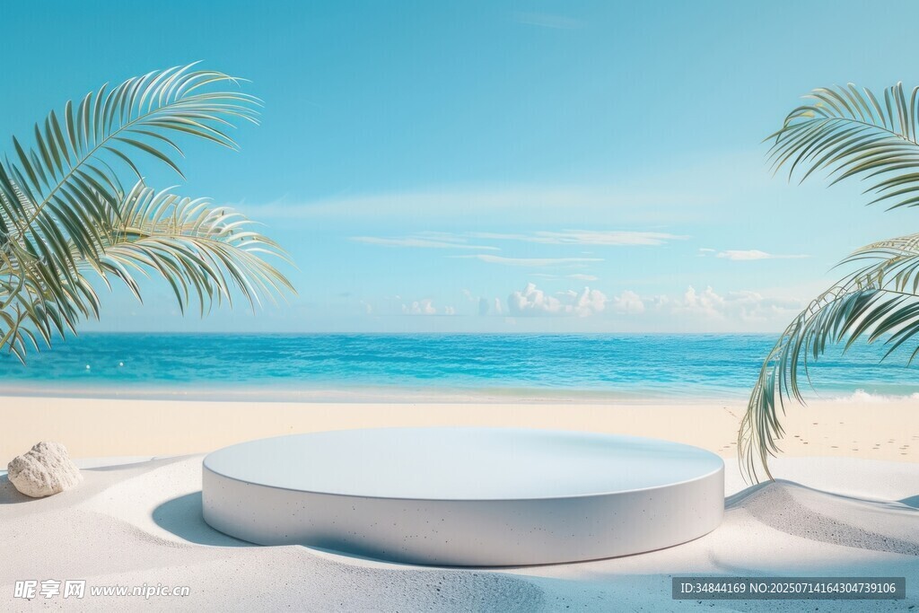 海边圆形展示台与棕榈树