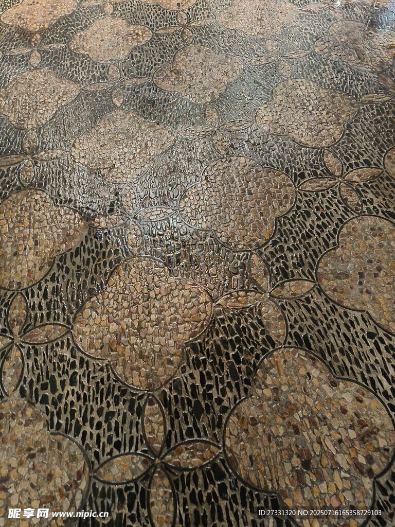 复古花纹地毯特写