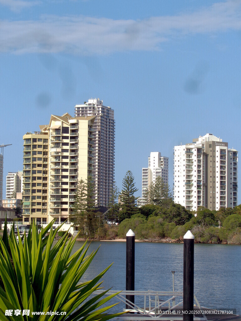 黄金海岸海滨内湾风景