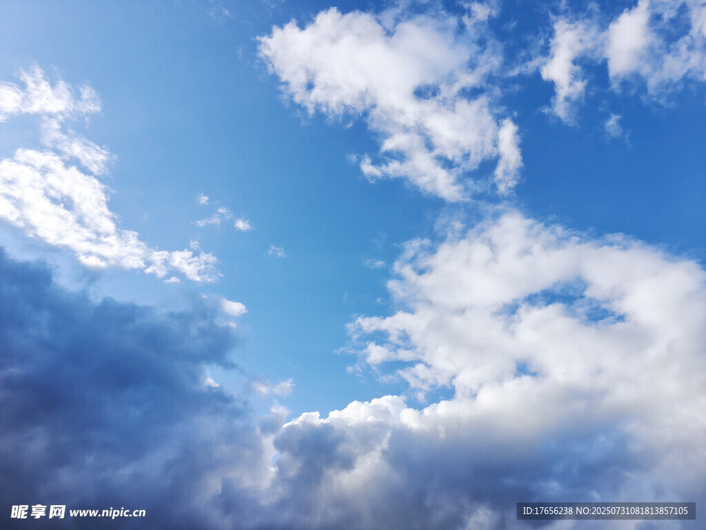 蓝天白云美景