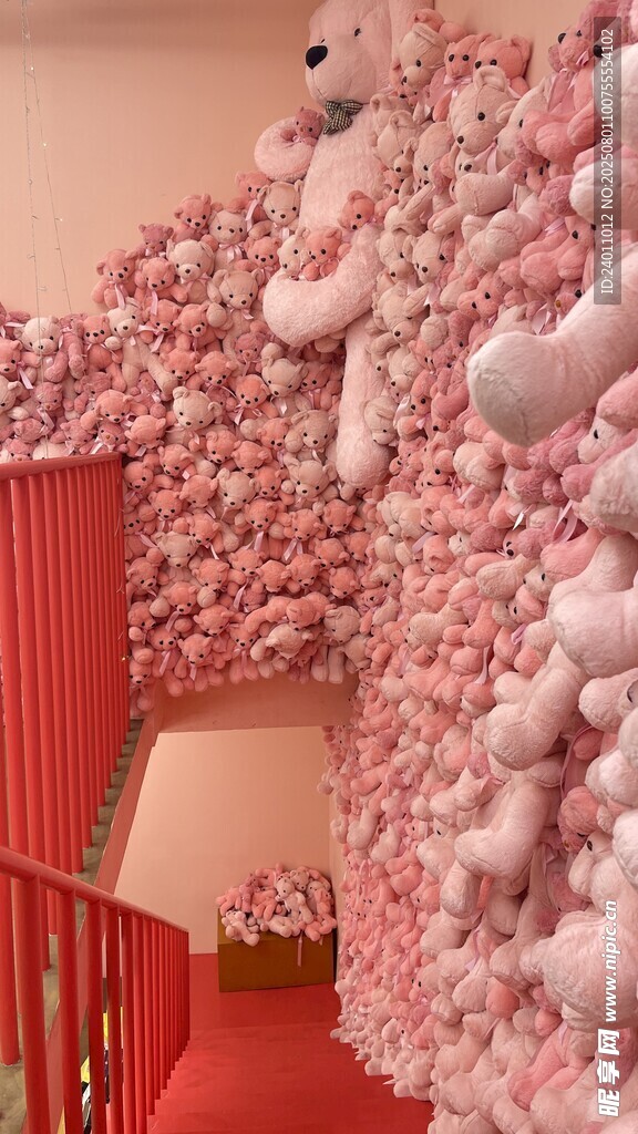 粉色梦幻小熊装饰场景