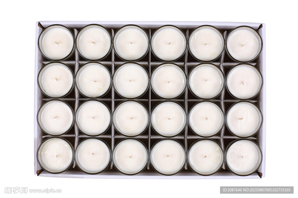 白色茶蜡排列展示