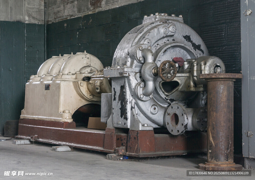 工业旧电机设备展示