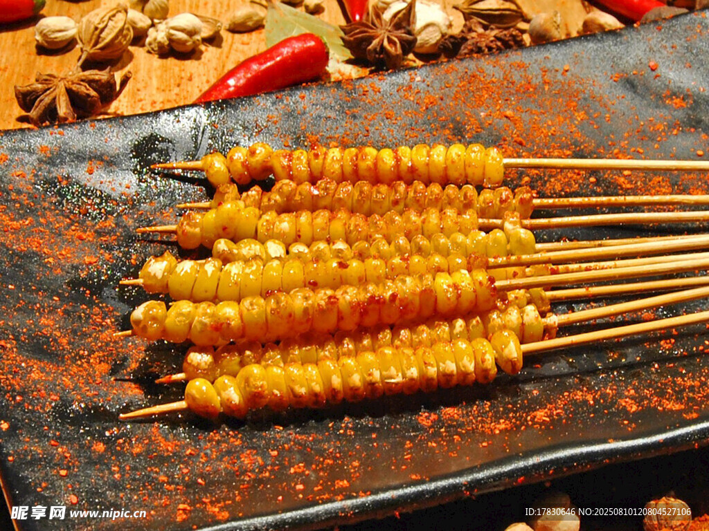 美味玉米粒烤串诱人呈现