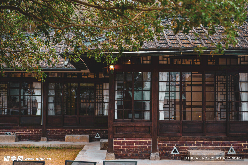 中式传统庭院建筑景观