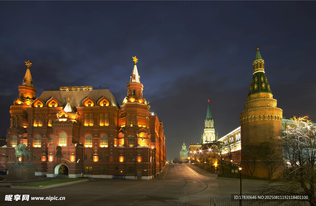 莫斯科夜景中的璀璨建筑