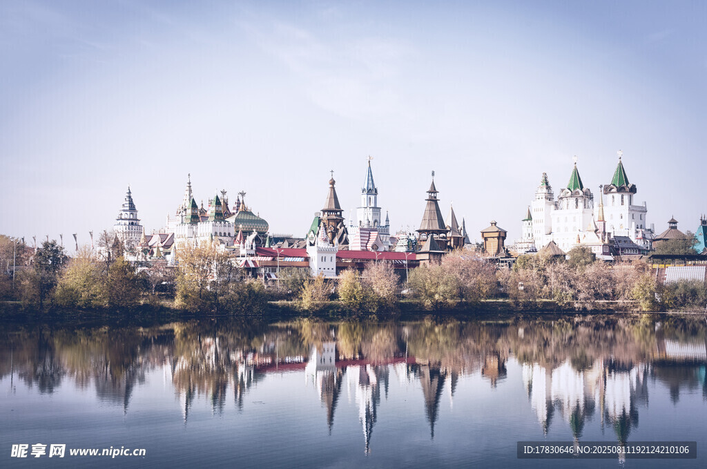 莫斯科河畔的梦幻城堡景观