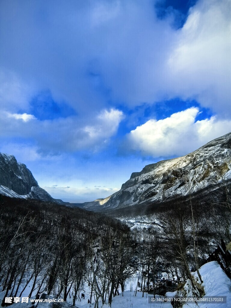 雪山